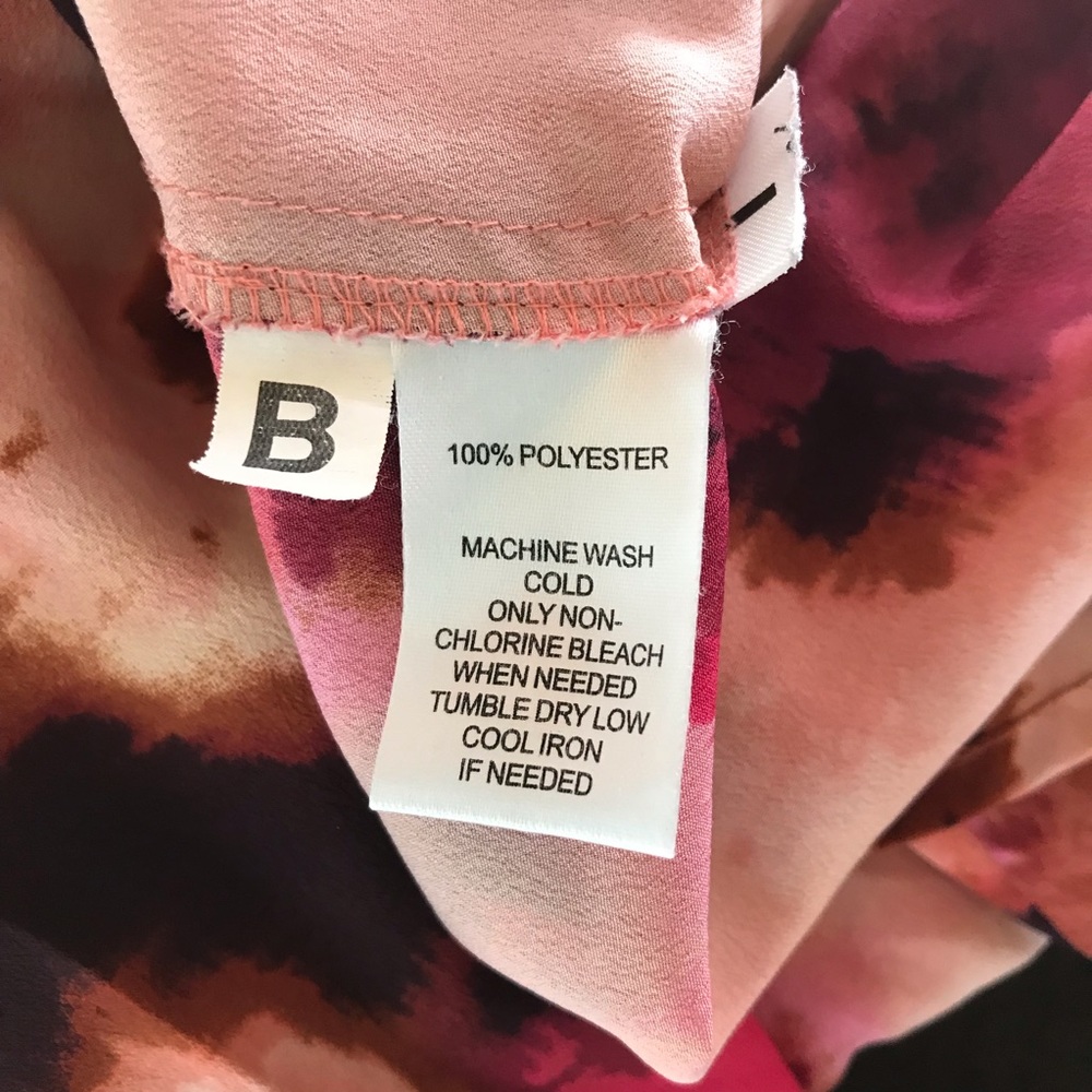 Ann Taylor Loft asymmetrical floral blouse, Size Small - Picture 7 of 7